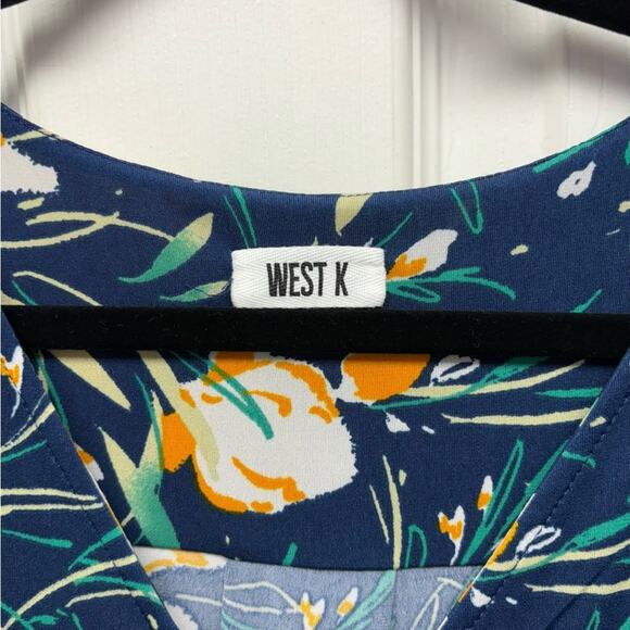 West K Faux Wrap Top, Blue and Yellow Floral, V Neck, 3/4 Sleeves, Size L - Picture 2 of 8